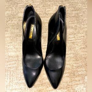 Brand new BCBG heels women’s size 8.5